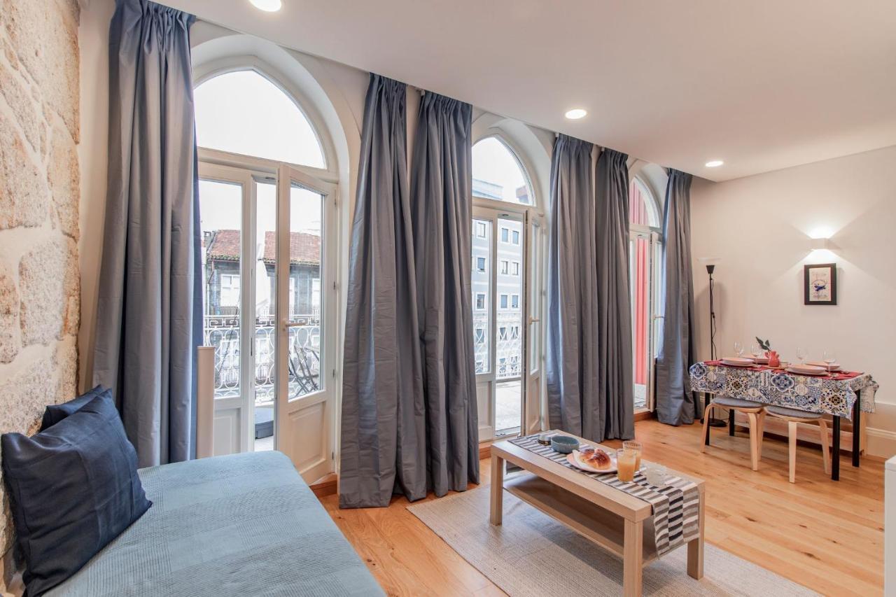 Sweet Studio Apartment W/ Big Balcony By Lovelystay OOporto Exterior foto