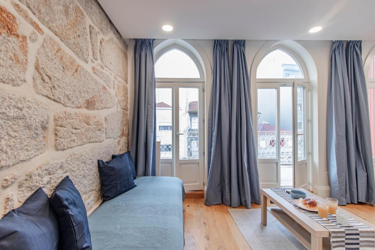 Sweet Studio Apartment W/ Big Balcony By Lovelystay OOporto Exterior foto